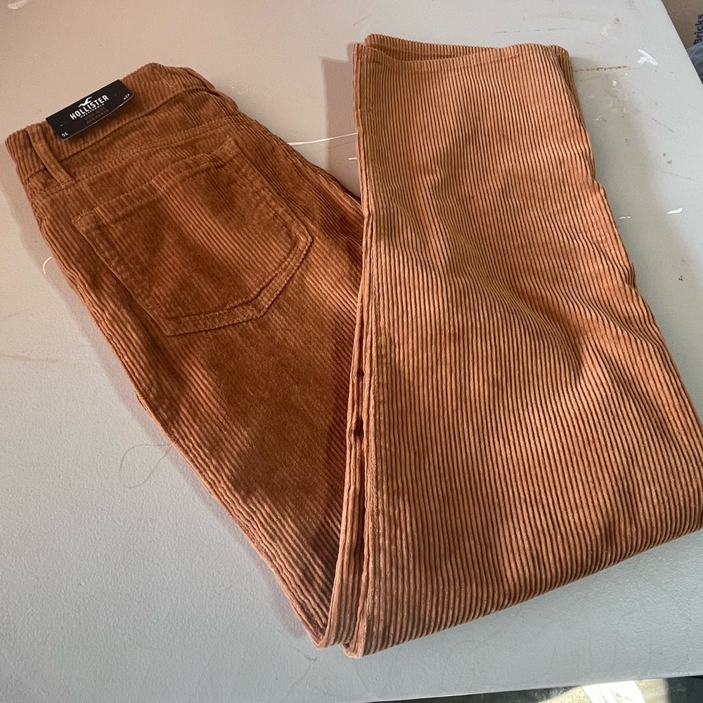 HOLLISTER CALIFORNIA HIGH RISE CORDUROY PANTS CONTEMPORARY RUST HUE 27x30”‎